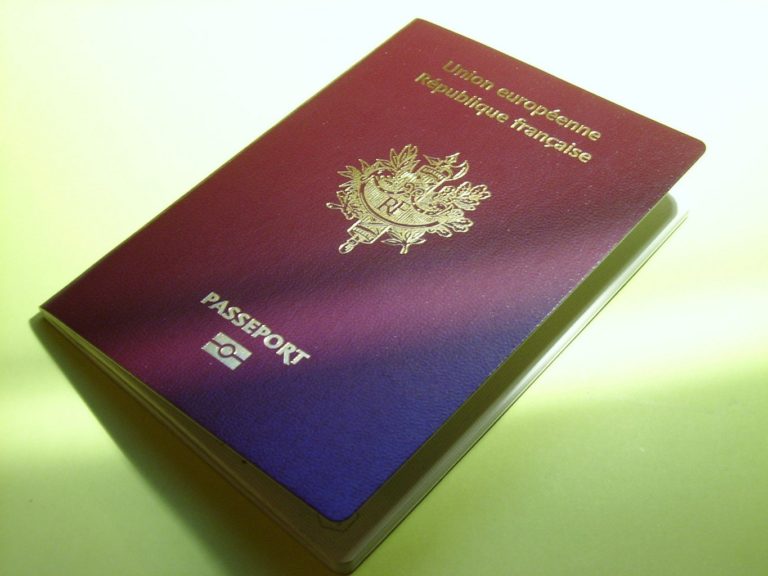 Passeport français